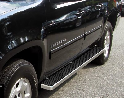 2001 chevy suburban running boards